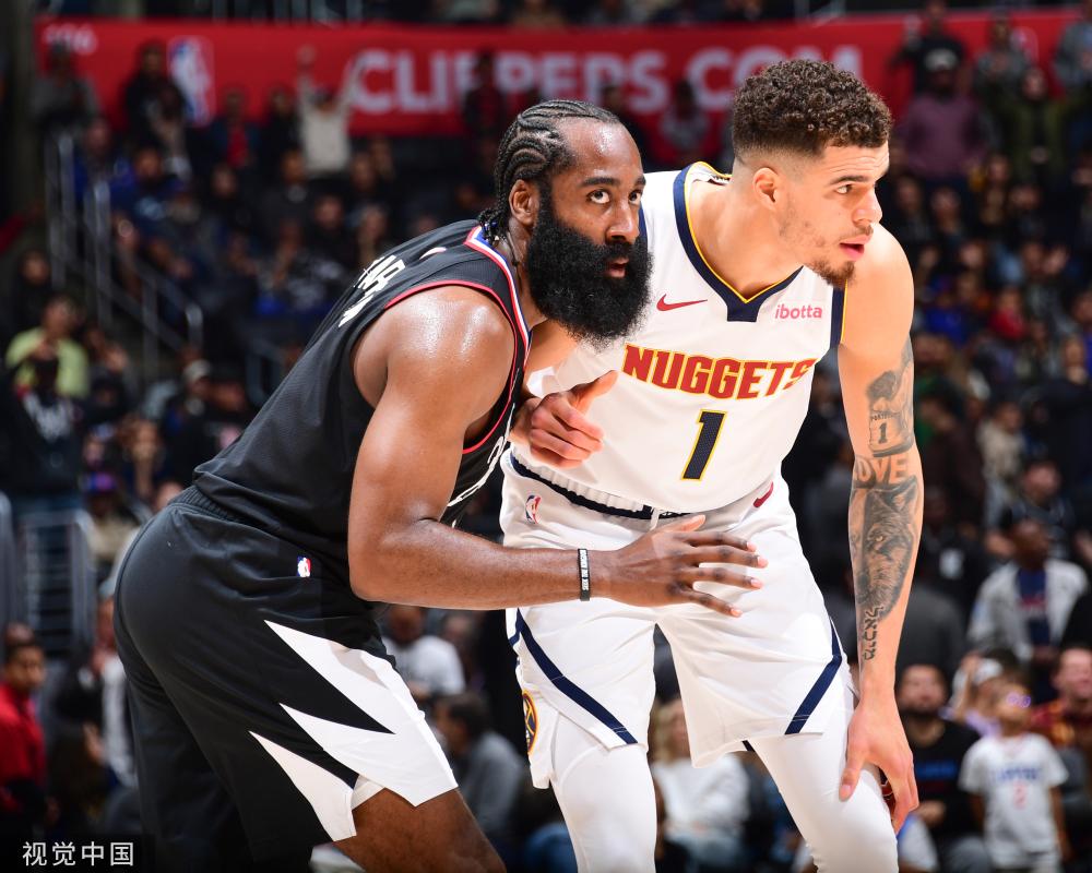 司职右边后 司职右边后